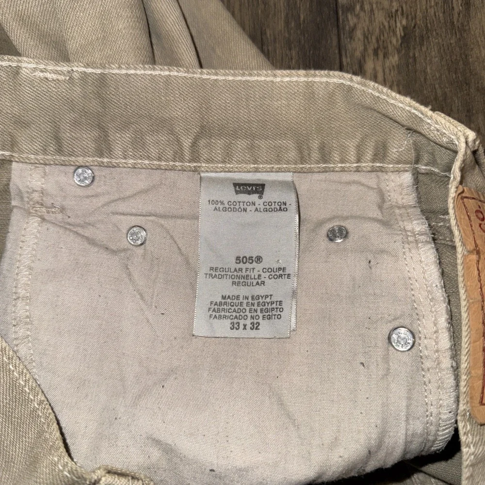 Vintage Levi's 505 Regular Fit Straight Leg Beige Men's Size 33x32 Denim Y2K